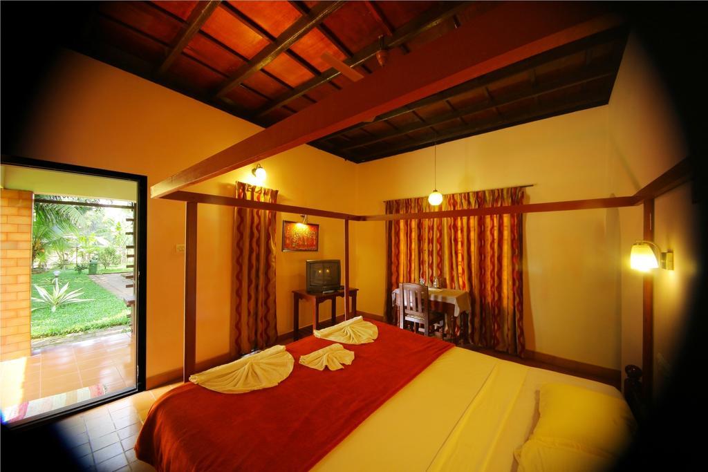 Athreya Ayureveda Centre Hotell Kottayam Rom bilde